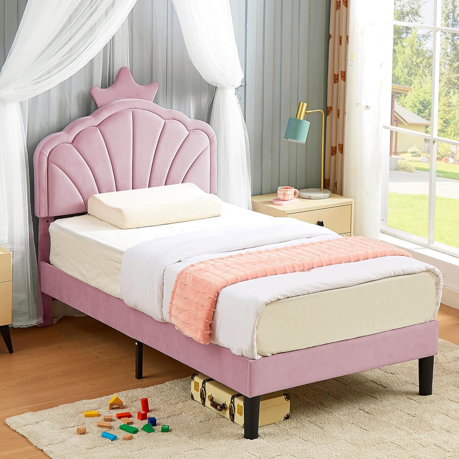 Girls tufted bed best sale