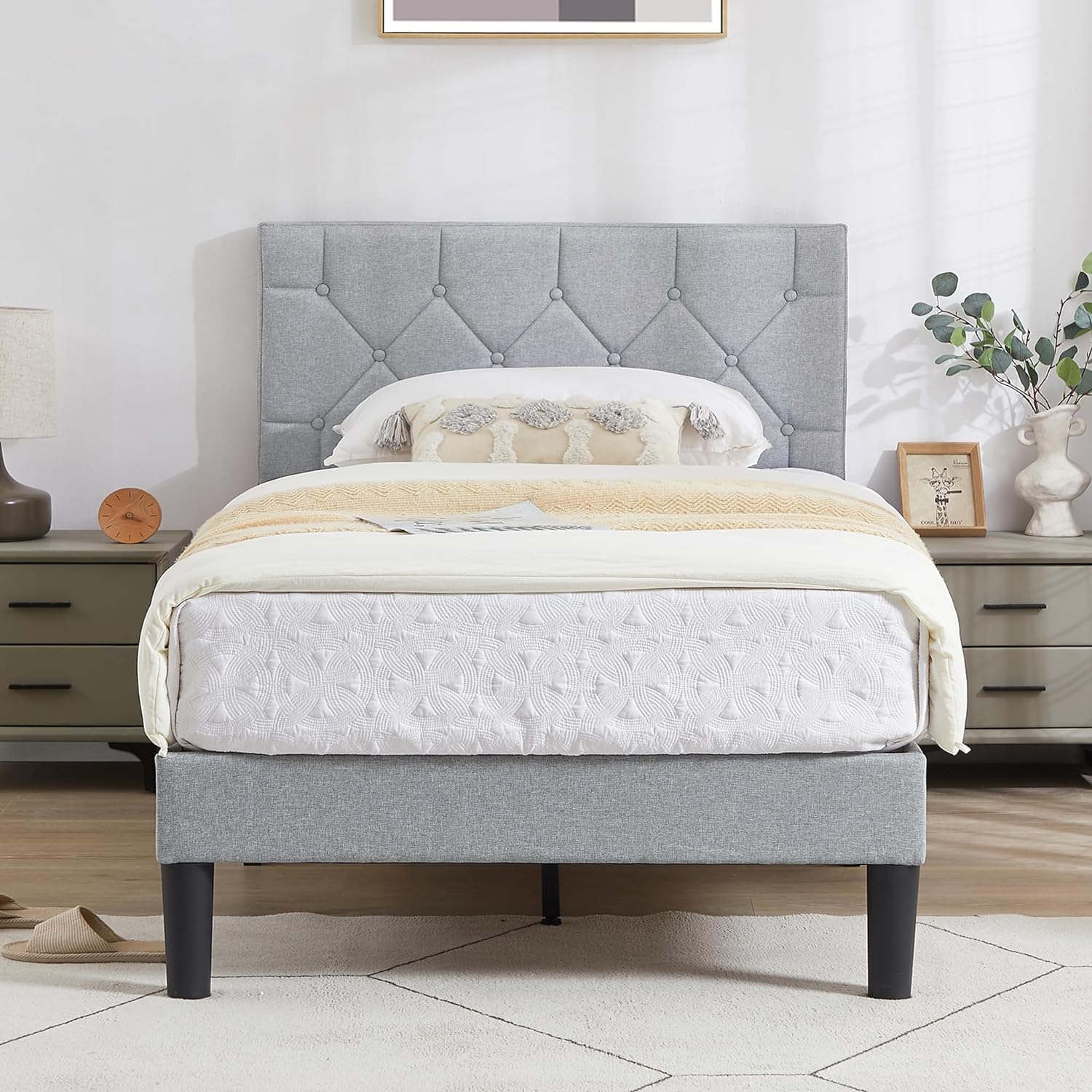 VECELO Queen Size Bed Frame, Upholstered Platform with Adjustable Diamond Tufted Headboard