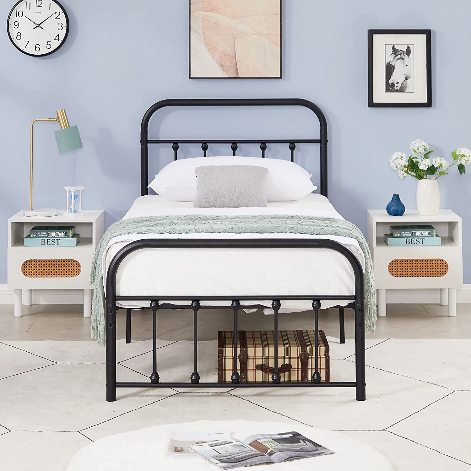 VECELO Vintage Metal Frame Platform With Headboard And Footboard,Heavy ...