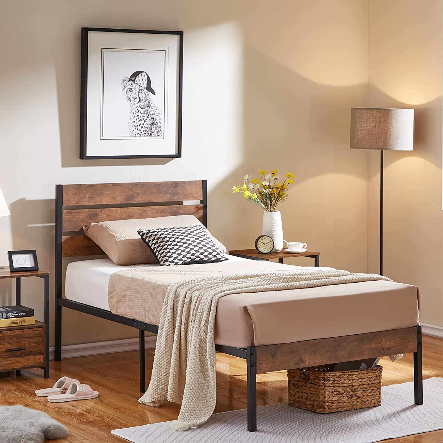 Wood platform online bed