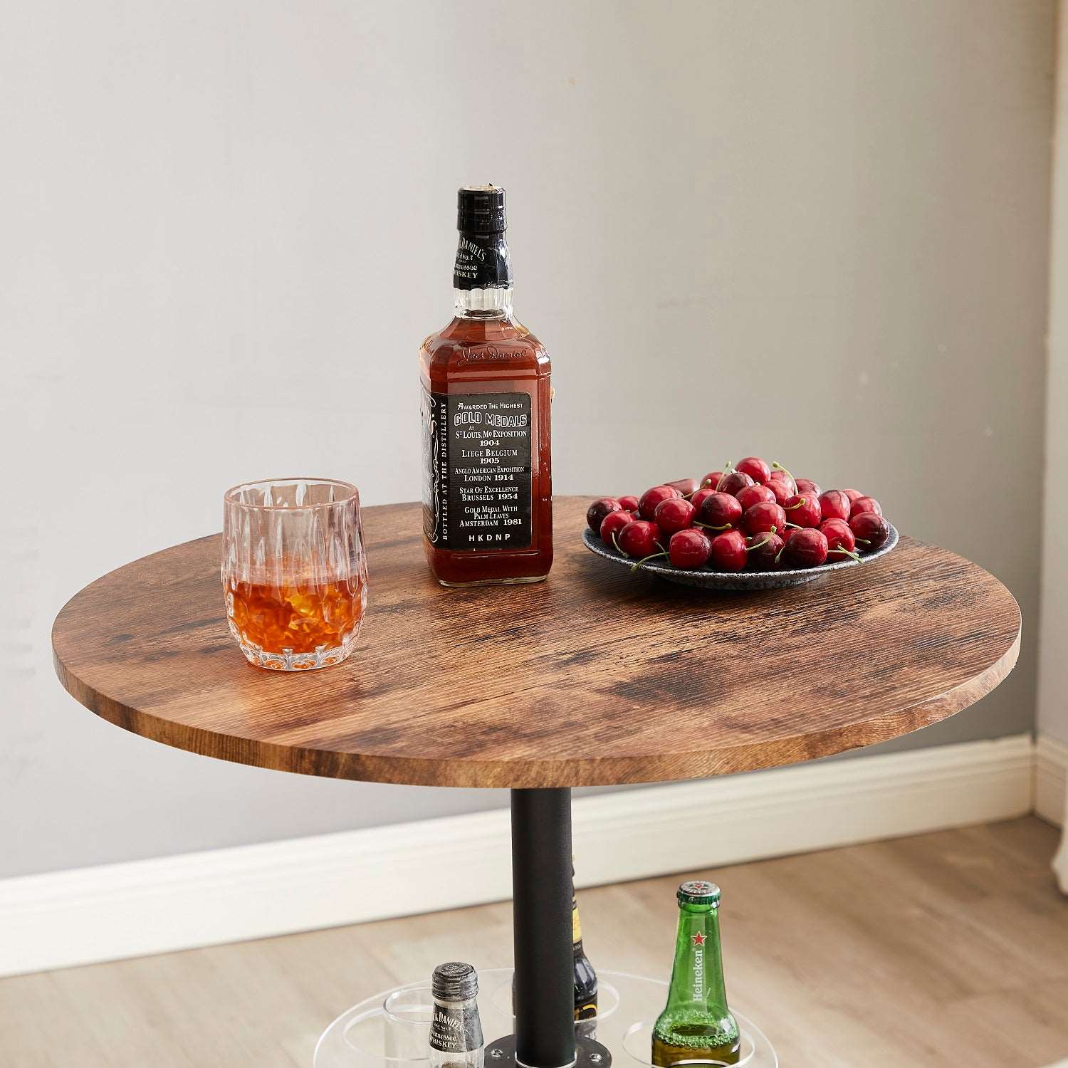 Round breakfast bar online table